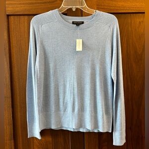 Banana Republic Women's Light Blue Crewneck Sweater size Small